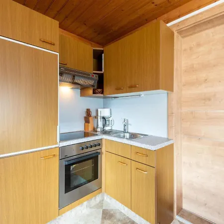 Appartamento Romantic In Bramberg With Garden Bramberg am Wildkogel